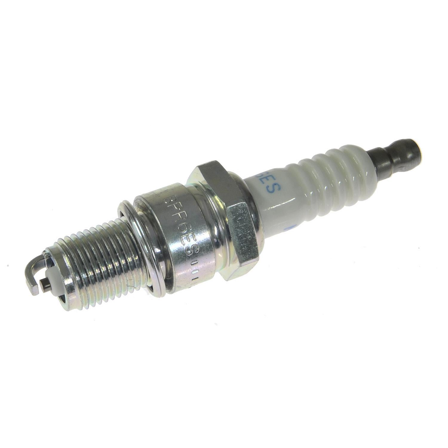 Quicksilver 8M0114747 NGK BPR6ES Standard Spark Plug