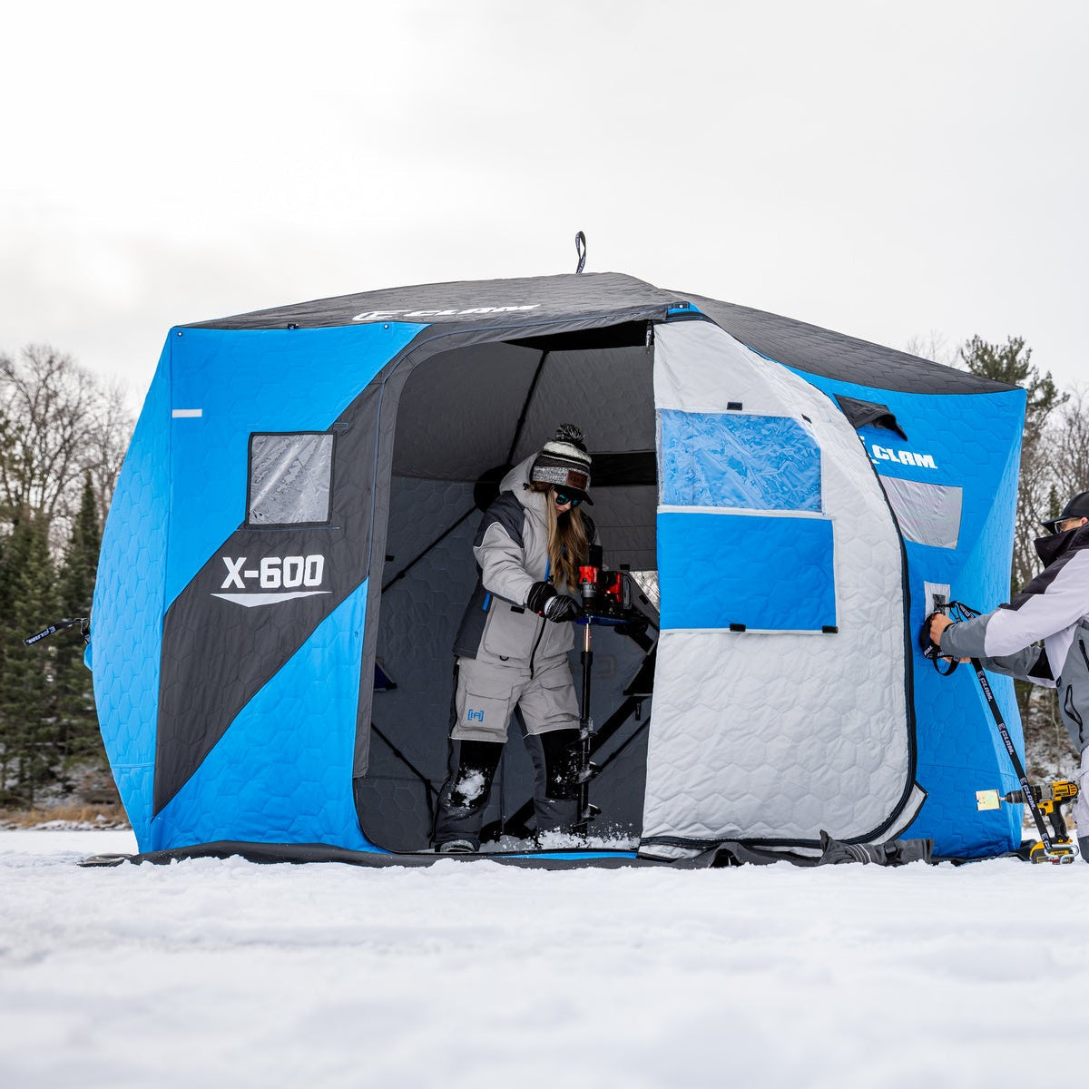 Clam X-600 Hub Shelter 5 Angler Capacity