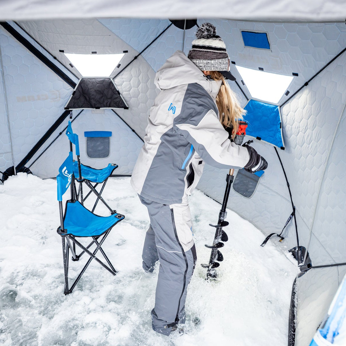Clam X-600 Hub Shelter 5 Angler Capacity