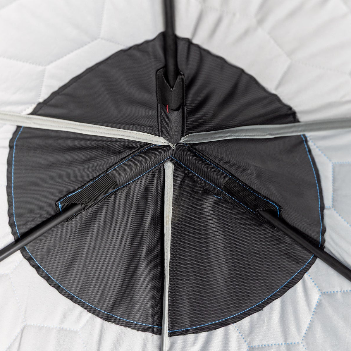 Clam X-400 Hub Shelter 3 Angler Capacity