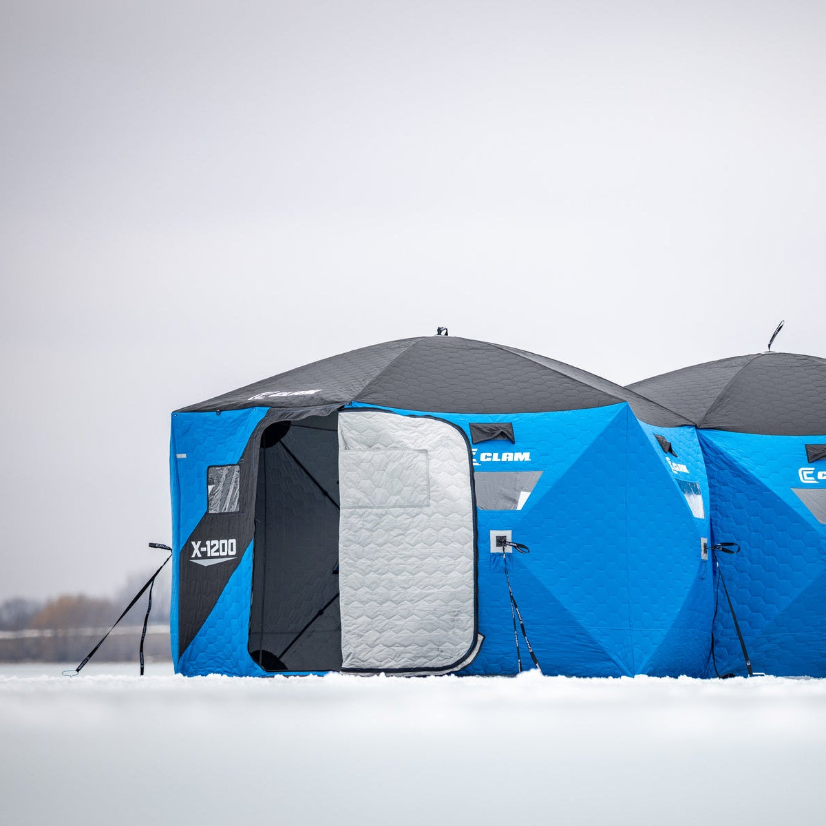 Clam X-1200 Hub Shelter 10 Angler Capacity