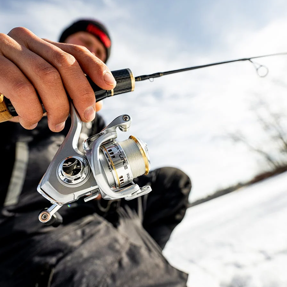 13 Fishing Capture Walleye Ice Combo