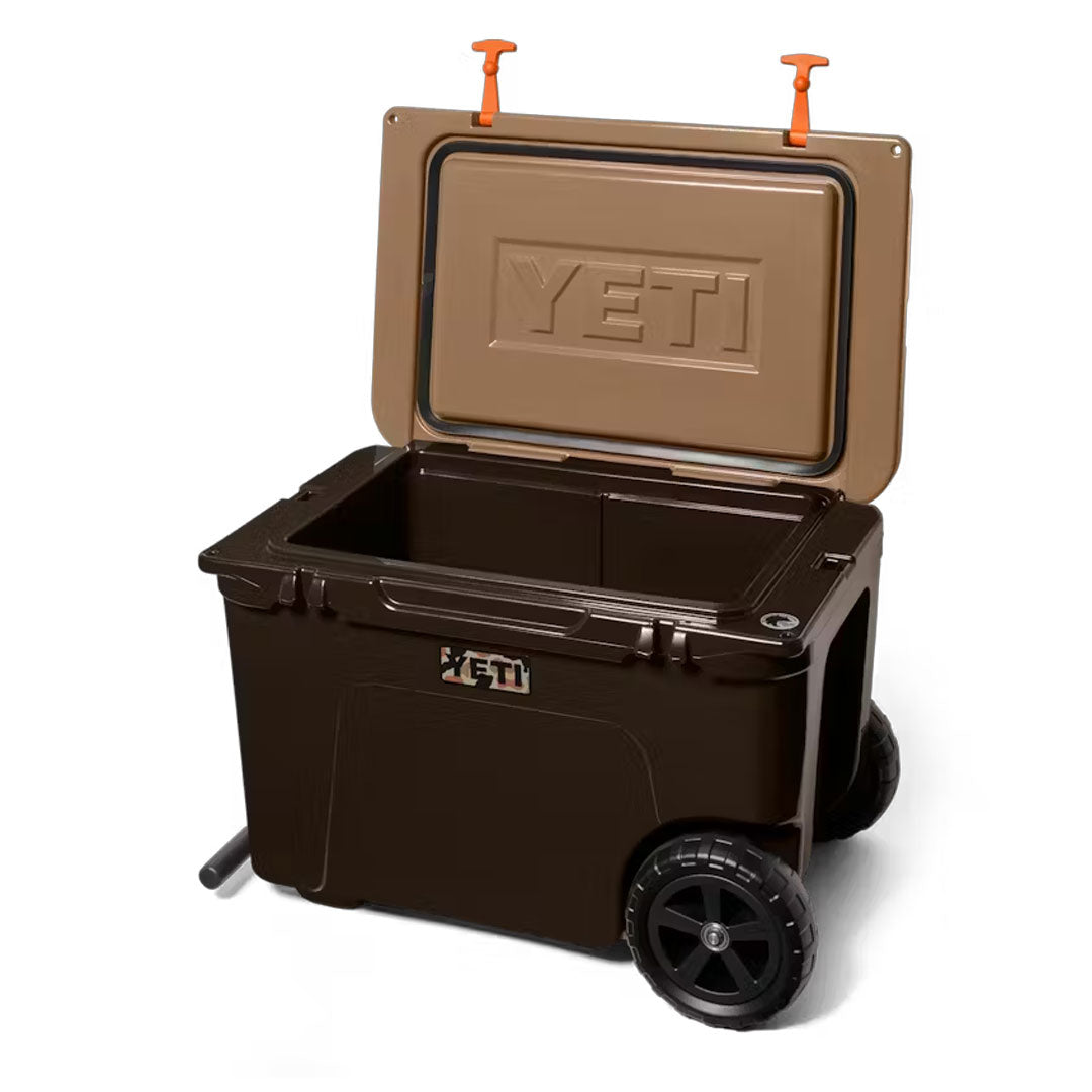 YETI Tundra Haul Wheeled Cooler Wetlands Camo