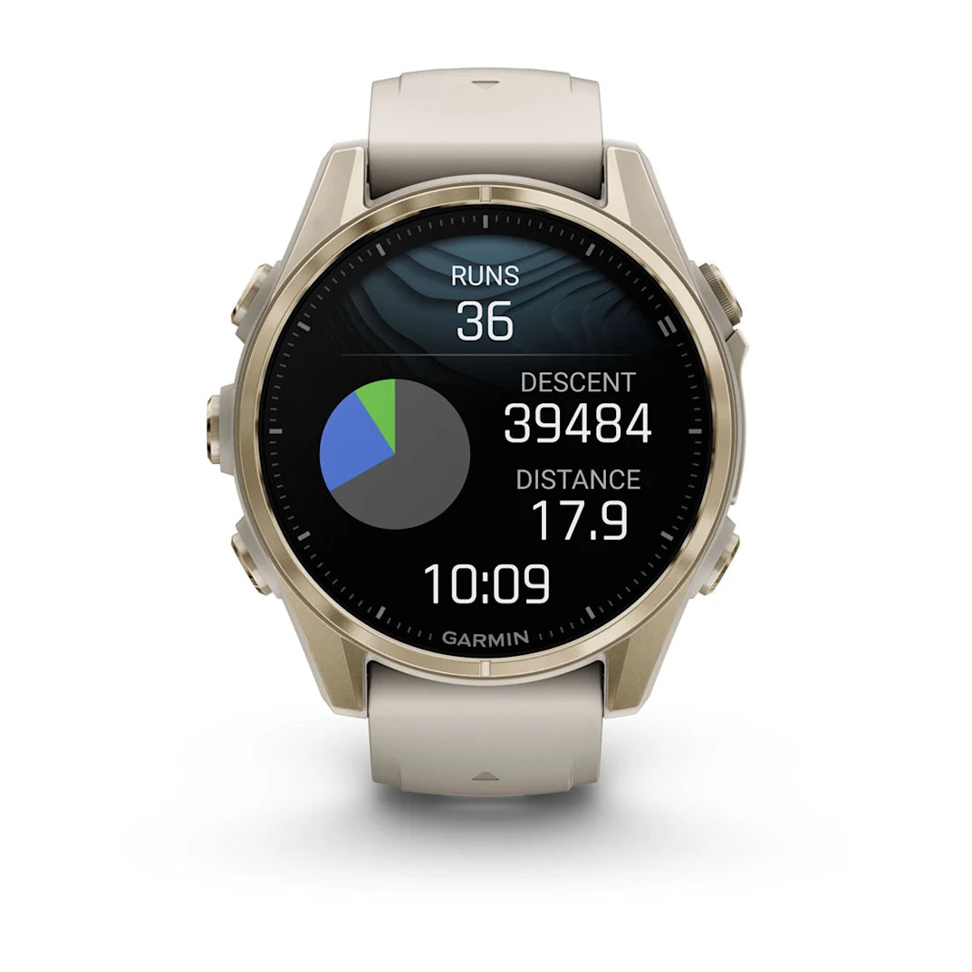 Garmin fēnix 8 – 43 mm, AMOLED Sapphire Soft Gold with Fog Gray / Dark Sandstone Silicone Band
